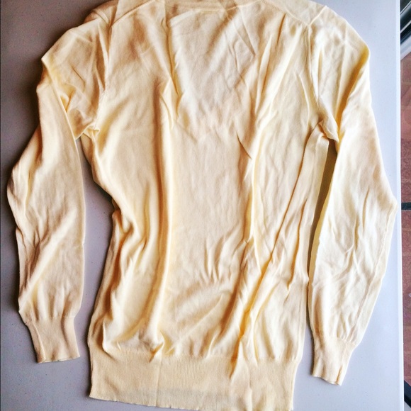 ‼️SOLD!! Yellow JCrew XS sweater - Picture 3 of 3