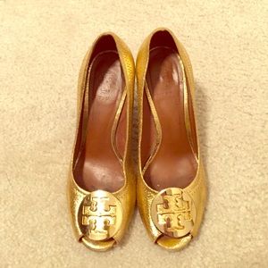 Tory Burch gold wedges