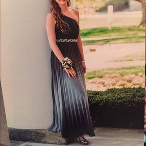 Black and white ombré prom dress.