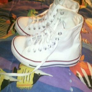 Converse size 8.5