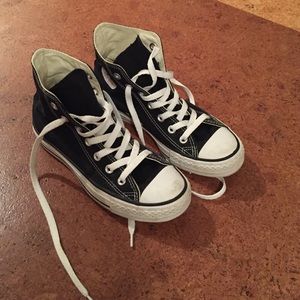 black high top converse