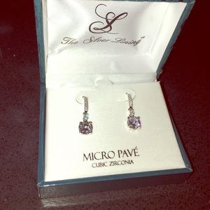 gorgeous diamond earrings