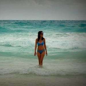 Meet your Posher, Joy