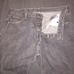 Men's Levi's jeans