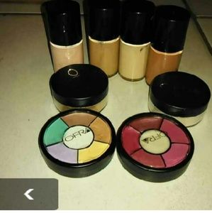 OFRA MAKE UP ( SOLD )