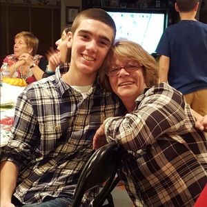 Meet your Posher, Toni