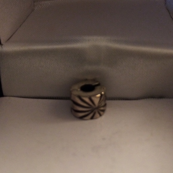 Pandora Spacer