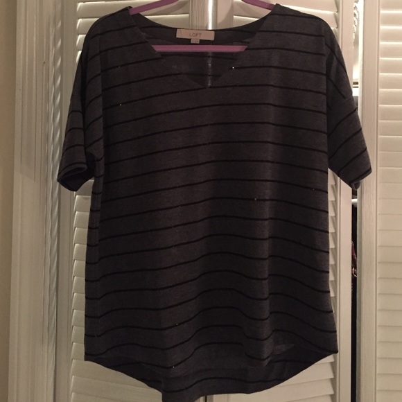 LOFT short sleeve S Gray blouse