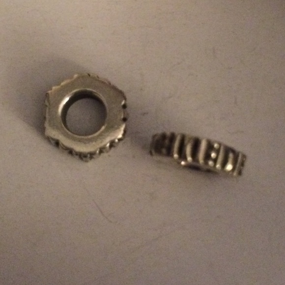 Small Pandora Spacers