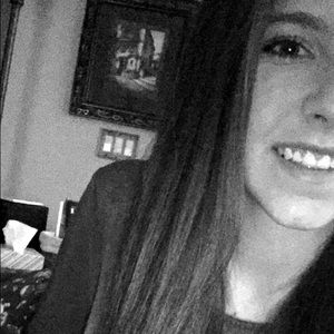 Meet your Posher, Shea