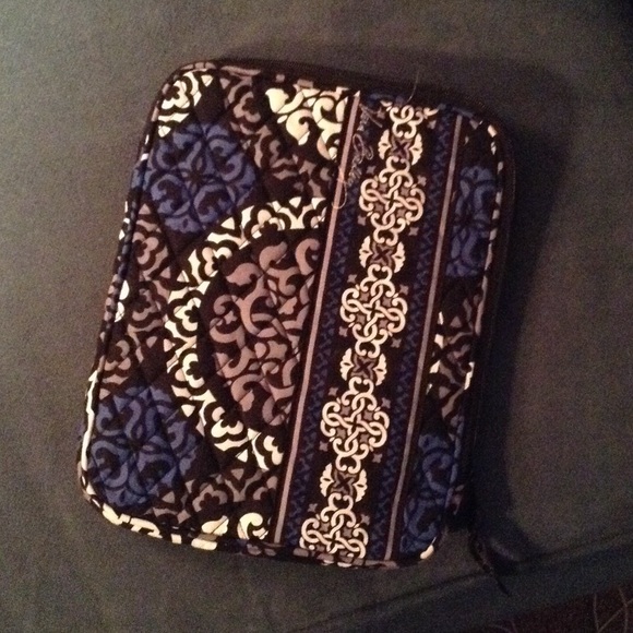 Vera Bradley tablet sleeve canterberry cobalt