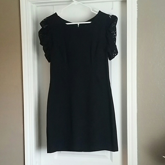 Dresses & Skirts - Little Black Dress