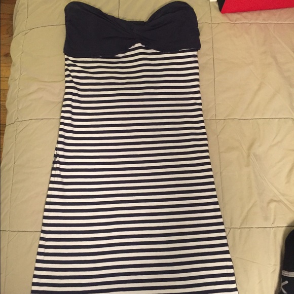 Dress It fits size for S and M