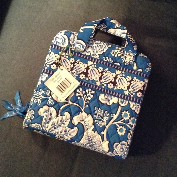 Vera Bradley tech organizer blue lagoon
