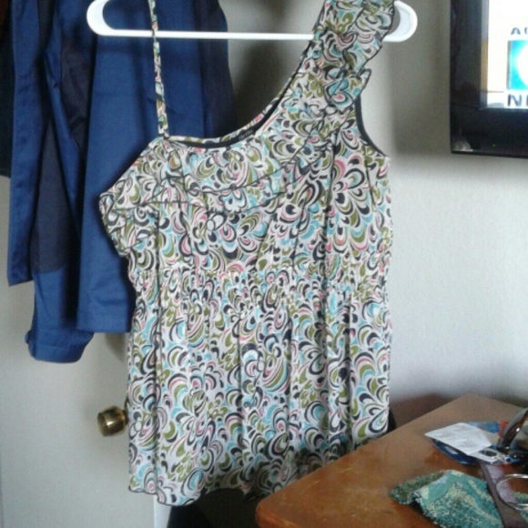 2 x Nicole Miller one shoulder tops