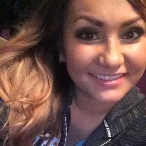 Meet your Posher, Krystee