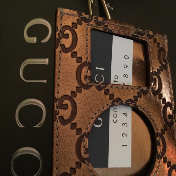 🎀Authentic Gucci iPod case - Picture 2 of 4