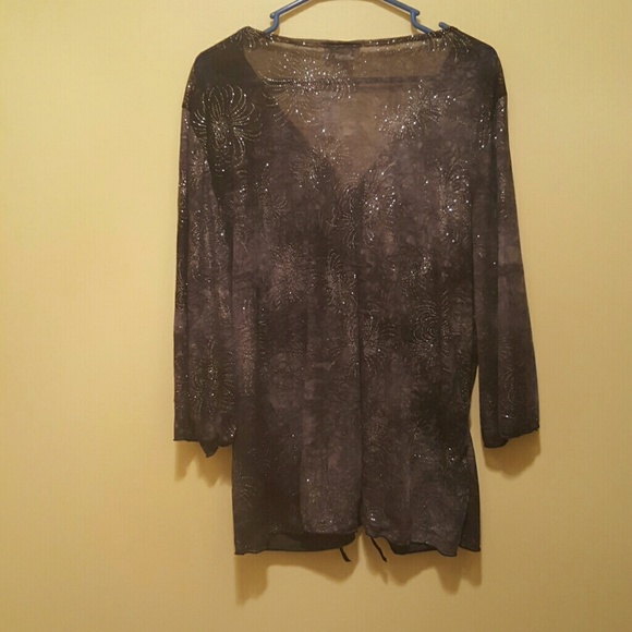 Blouse - Picture 2 of 4