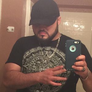 Meet your Posher, Juan