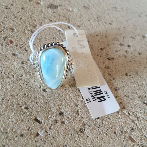 Sterling Silver Antique Looking Larimar Stone Ring - Picture 3 of 4