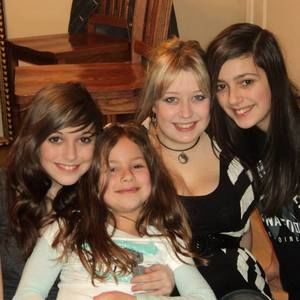 Meet your Posher, Denise