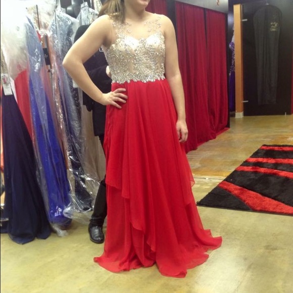 Dresses & Skirts - Prom dress