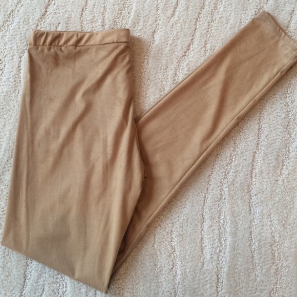 Sold out - Picture 3 of 3