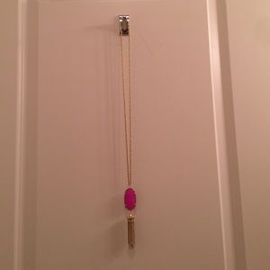 Pink Kendra Scott necklace
