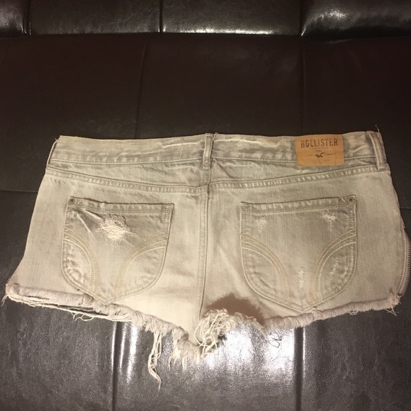Side Zip Hollister Shorts
