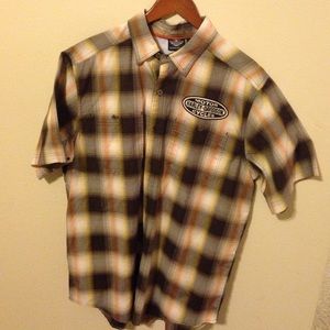 Men's Harley Davidson plaid shirt! It's a steal!