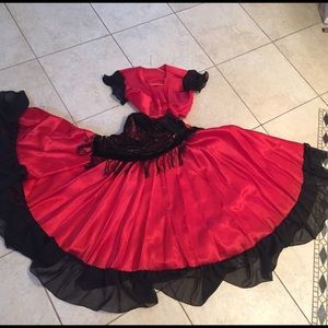 3 piece Gipsy belly dance outfit.