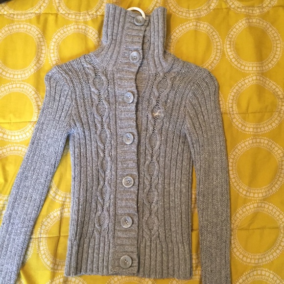Hollister knit sweater