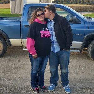 Meet your Posher, Angela