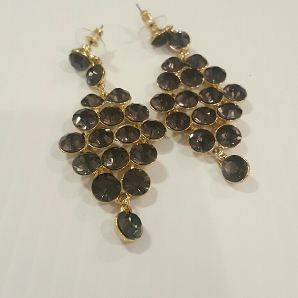 Evening earrings
