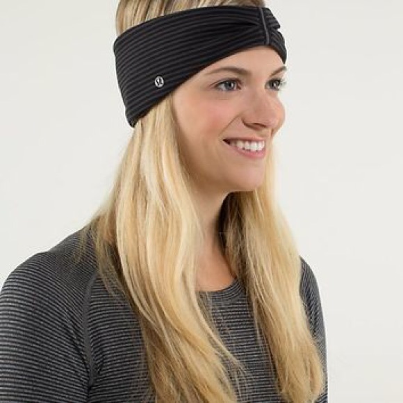 lululemon athletica Accessories - Lulu lemon reversible headband