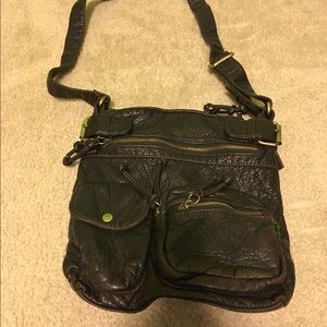 Cross body handbag