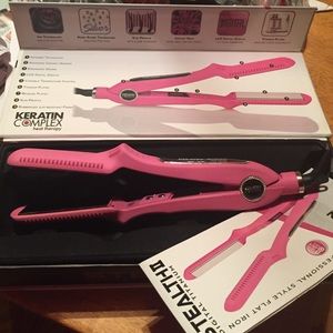 Keratin complex flat iron