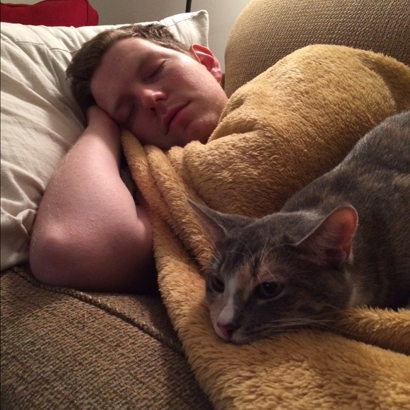 Meet your Posher, Lindsay - Picture 3 of 4