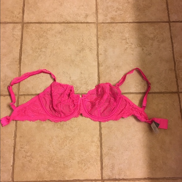 Victoria's Secret hot pink bra