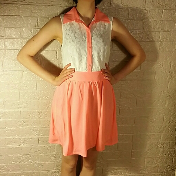 Neon pink and white vintage-style dress