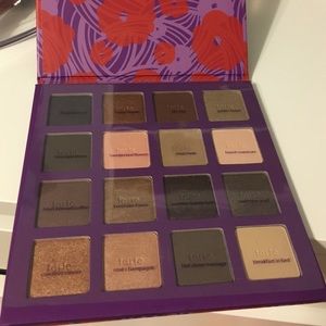 Tarte Amazonian Clay Eyeshadow Palette