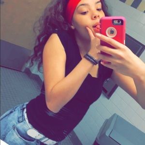 Meet your Posher, Kenlee