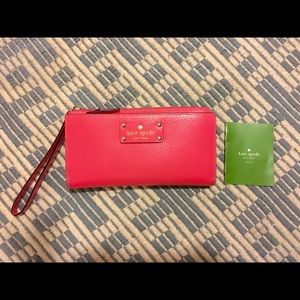 Kate Spade Wallet Wristlet w/ strap