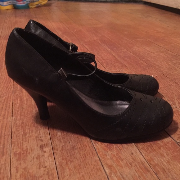 Mary Janes - Picture 2 of 2