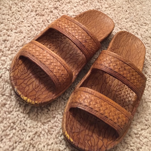 Sandals - Picture 2 of 2