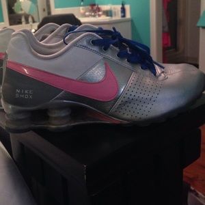 Nike shox