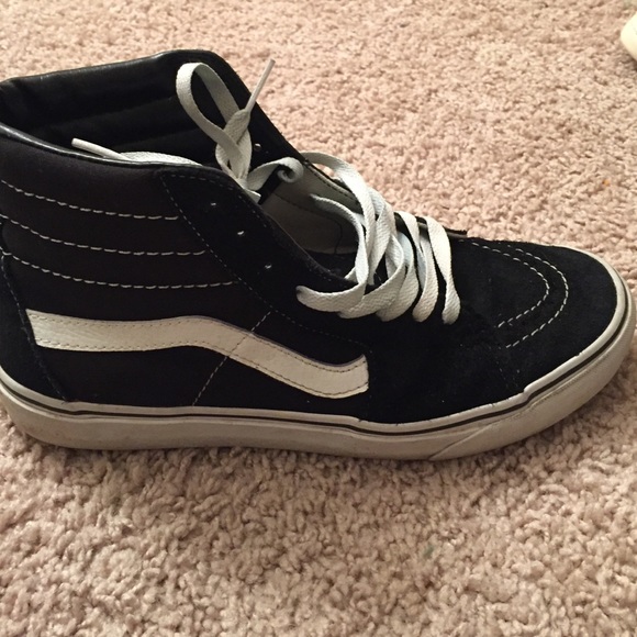 Vans - Picture 2 of 3