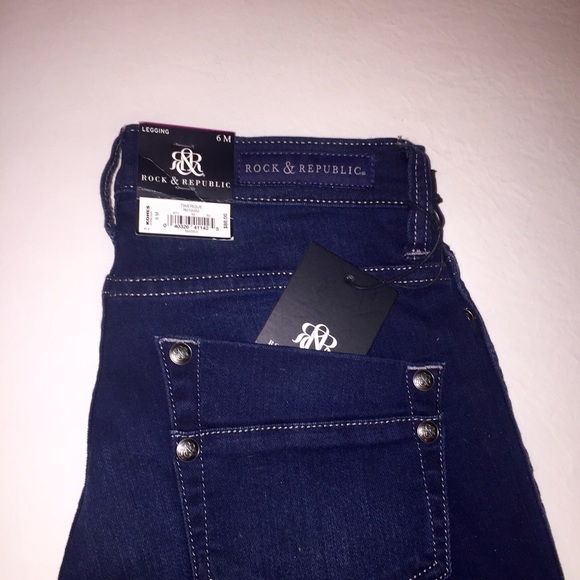 Rock & Republic Legging - Picture 2 of 4