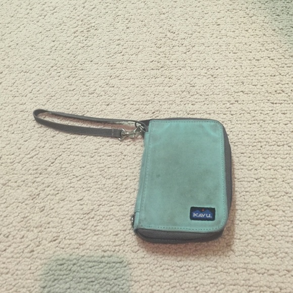 Kavu Wristlet