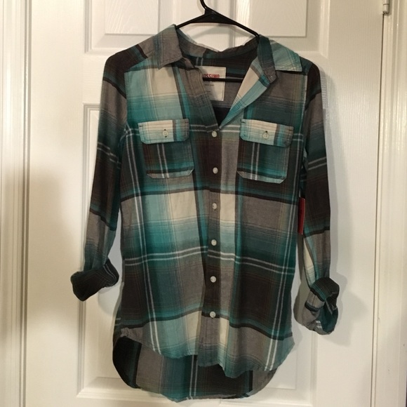Was a gift, never worn